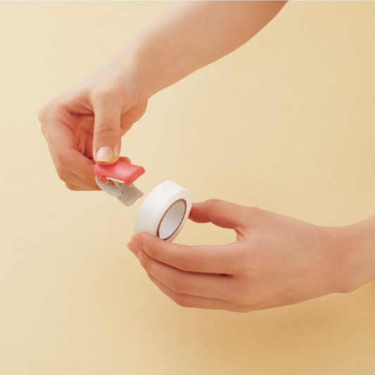 Kokuyo Me Clip-Type Tape Cutter (10-15mm) - Tofu White