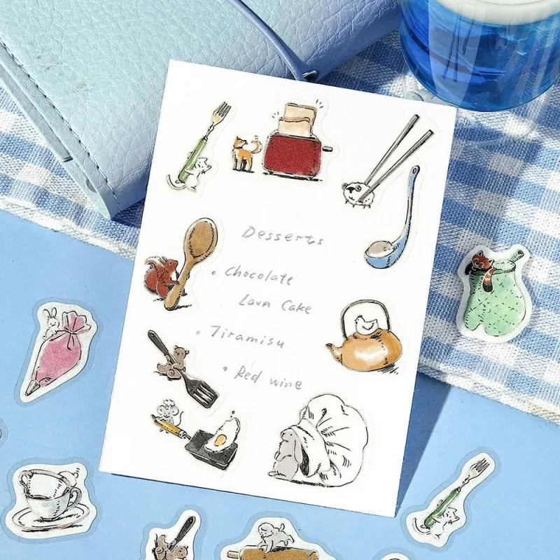 BGM Foil Stamping Flake Seal – Mini Mini Animals: Cooking with 45 washi stickers featuring delightful animals baking, cooking, and plating food—embellished with gold foil accents and a soft textured finish.