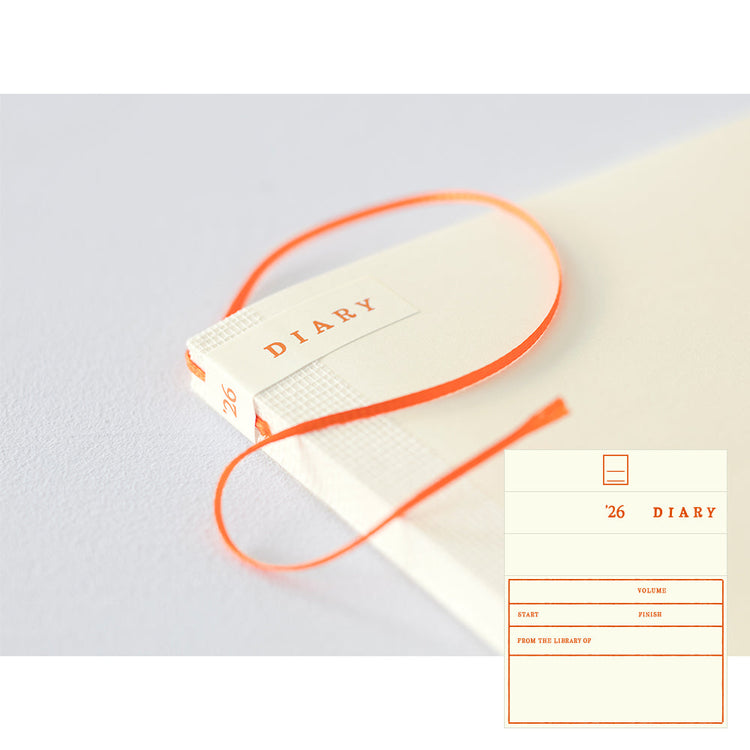 Featuring monthly, weekly, and plain memo pages, this minimalist diary is made with MD PAPER for an exceptional writing experience and flat-opening durability—perfect for planners who value both function and creativity.